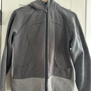 Lululemon Women’s Grey Zipper Hoodie